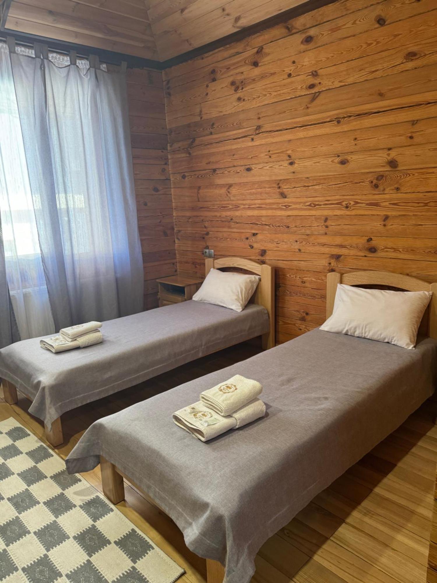 Ferienwohnung Golden Nest Jablunyzja Exterior foto