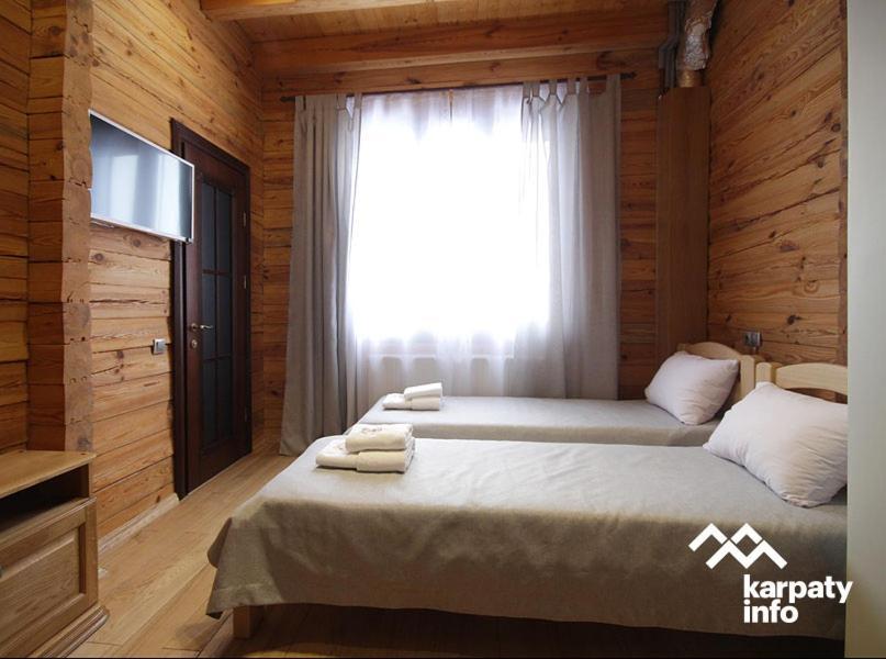 Ferienwohnung Golden Nest Jablunyzja Exterior foto